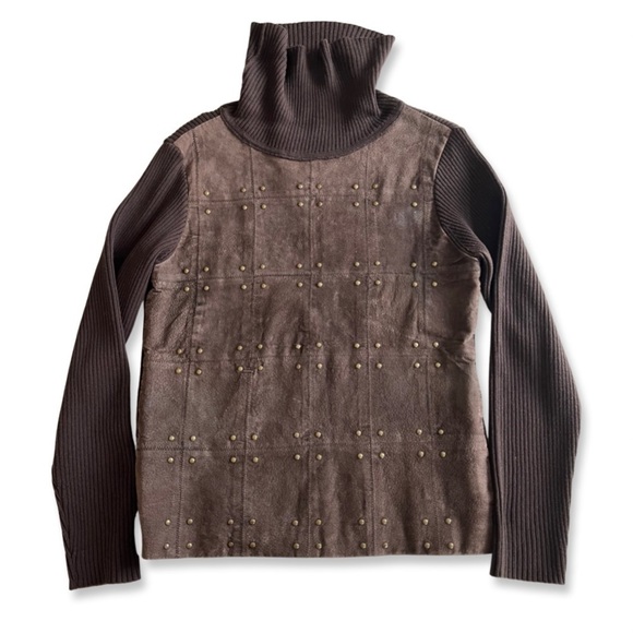 Vintage Suede Paneled Turtleneck - Picture 3 of 11